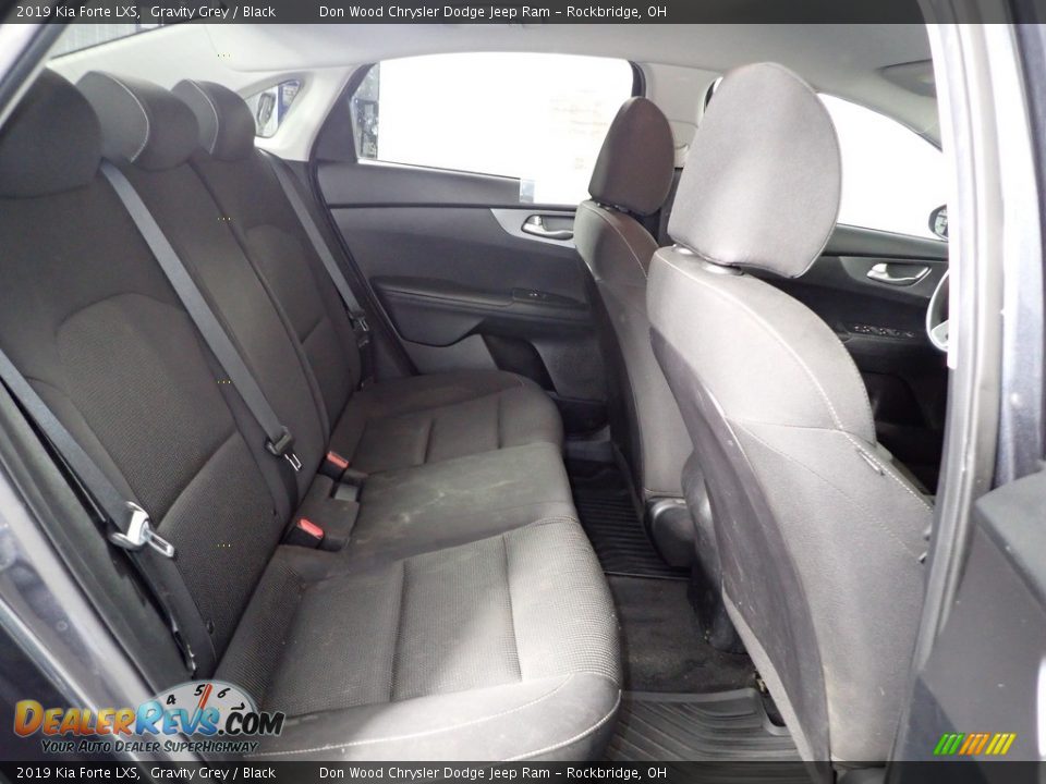 2019 Kia Forte LXS Gravity Grey / Black Photo #28