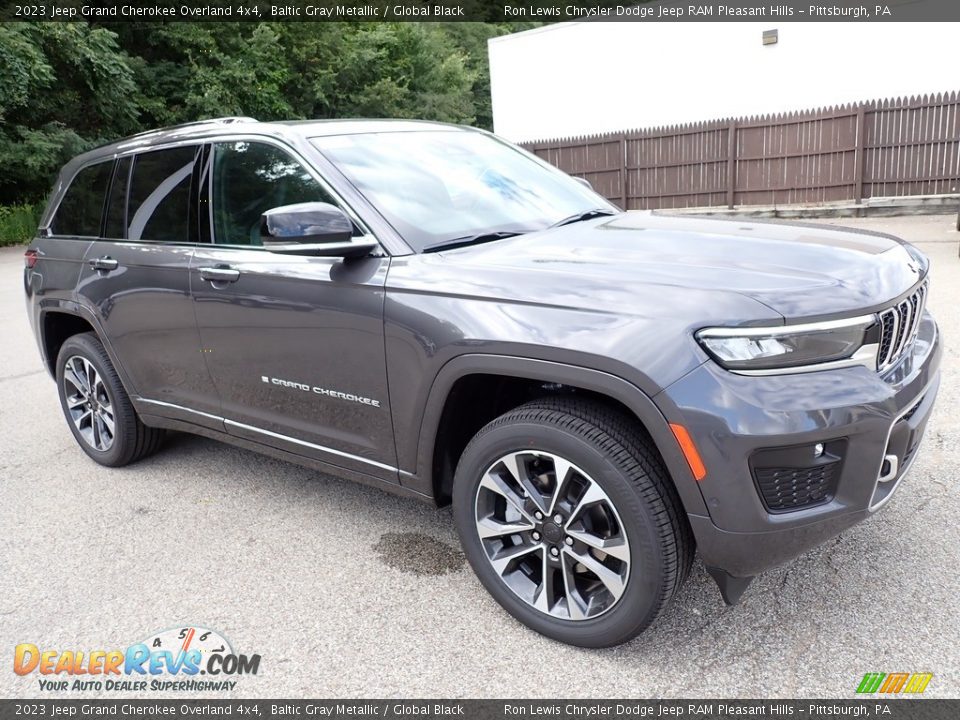 2023 Jeep Grand Cherokee Overland 4x4 Baltic Gray Metallic / Global Black Photo #8