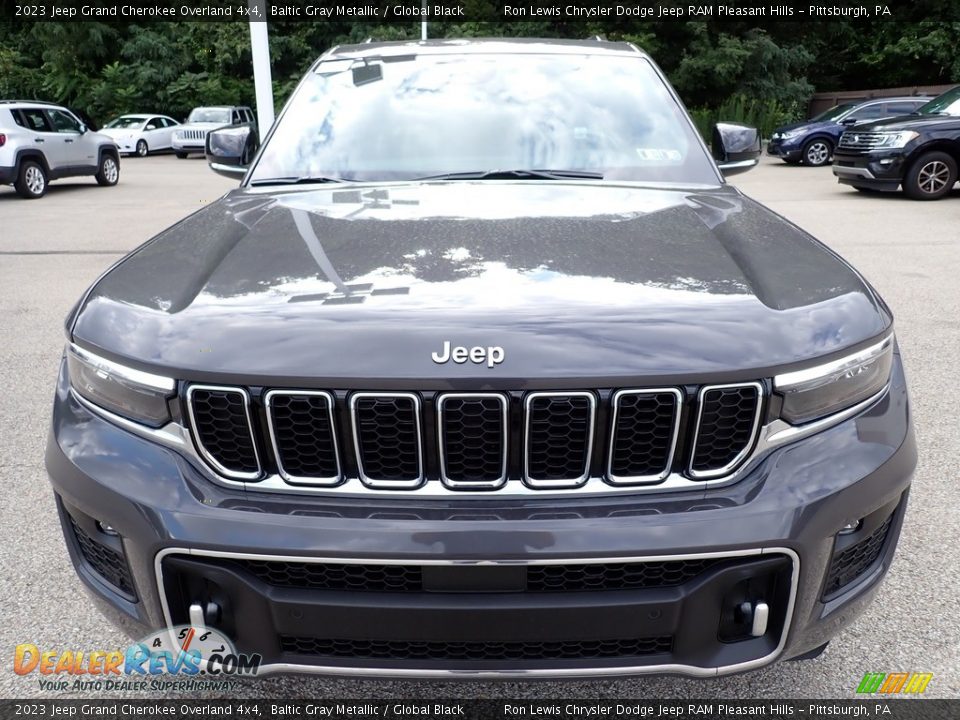 2023 Jeep Grand Cherokee Overland 4x4 Baltic Gray Metallic / Global Black Photo #9