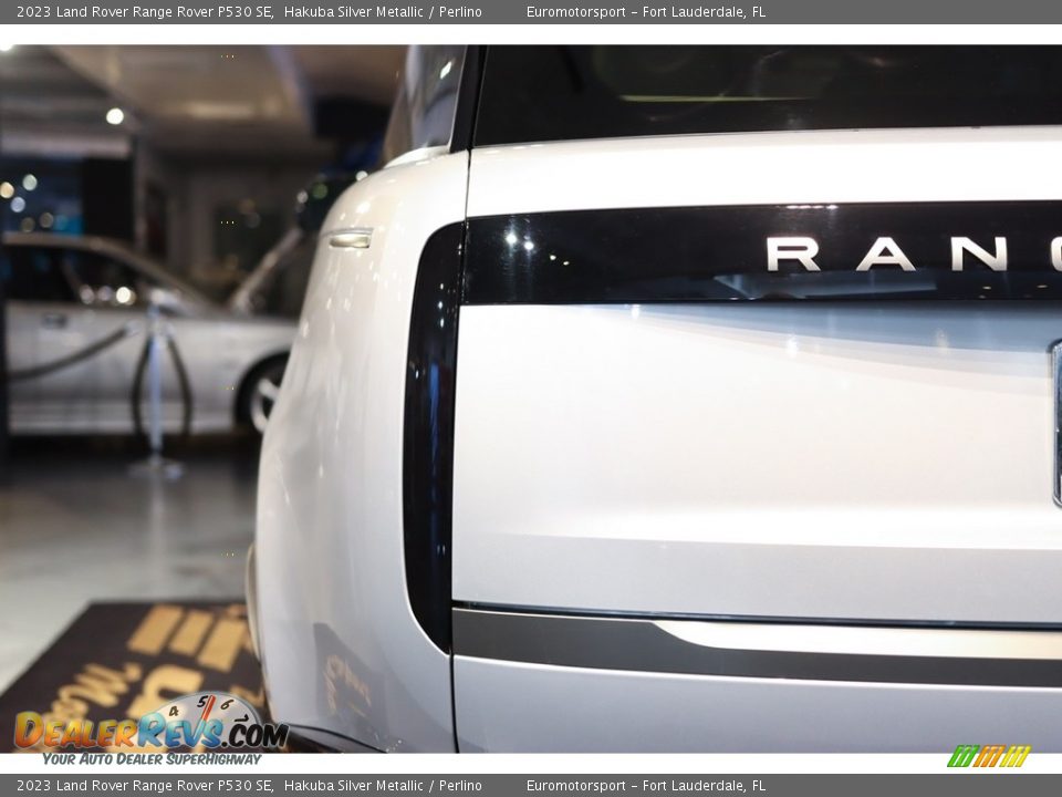 2023 Land Rover Range Rover P530 SE Hakuba Silver Metallic / Perlino Photo #2