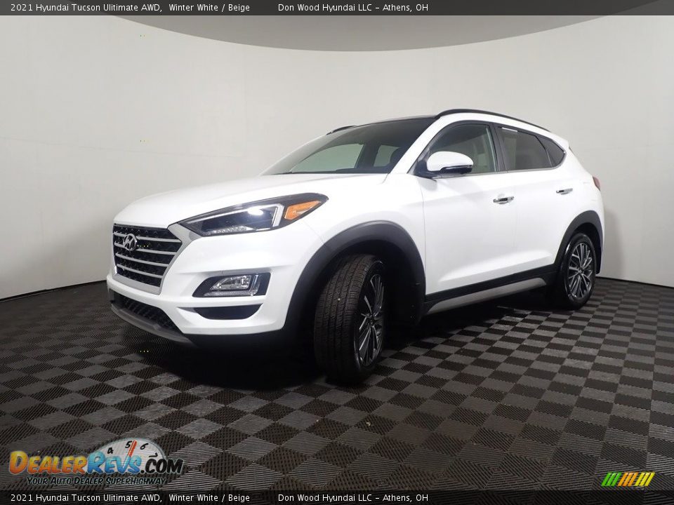 2021 Hyundai Tucson Ulitimate AWD Winter White / Beige Photo #10