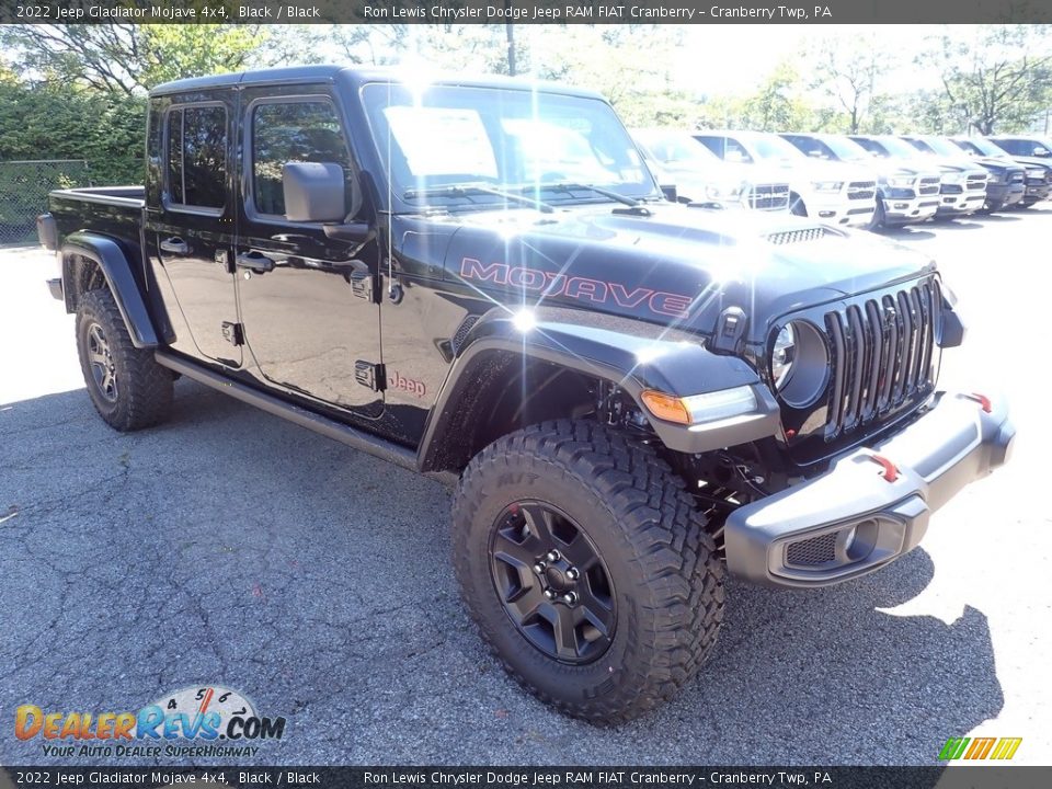 2022 Jeep Gladiator Mojave 4x4 Black / Black Photo #8