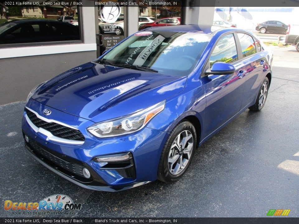 2021 Kia Forte LXS Deep Sea Blue / Black Photo #2