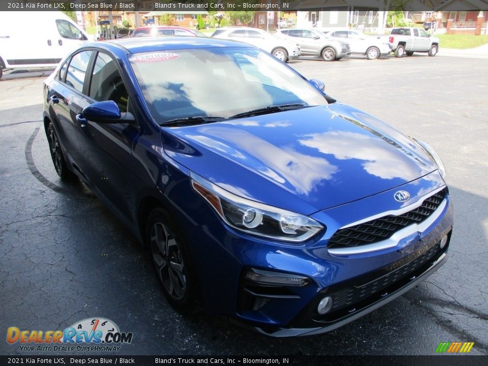 2021 Kia Forte LXS Deep Sea Blue / Black Photo #5