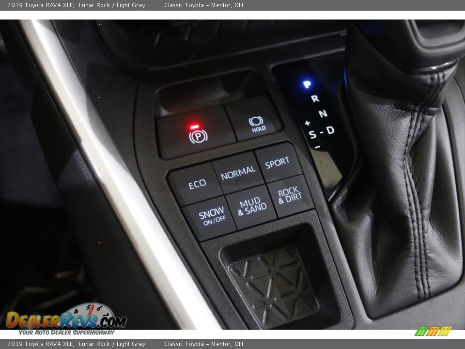 2019 Toyota RAV4 XLE Lunar Rock / Light Gray Photo #14