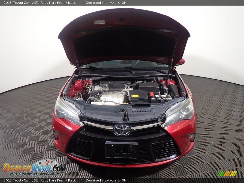 2015 Toyota Camry SE Ruby Flare Pearl / Black Photo #6