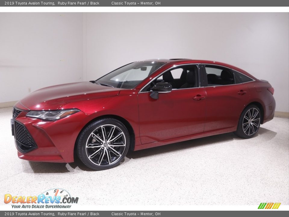 2019 Toyota Avalon Touring Ruby Flare Pearl / Black Photo #3