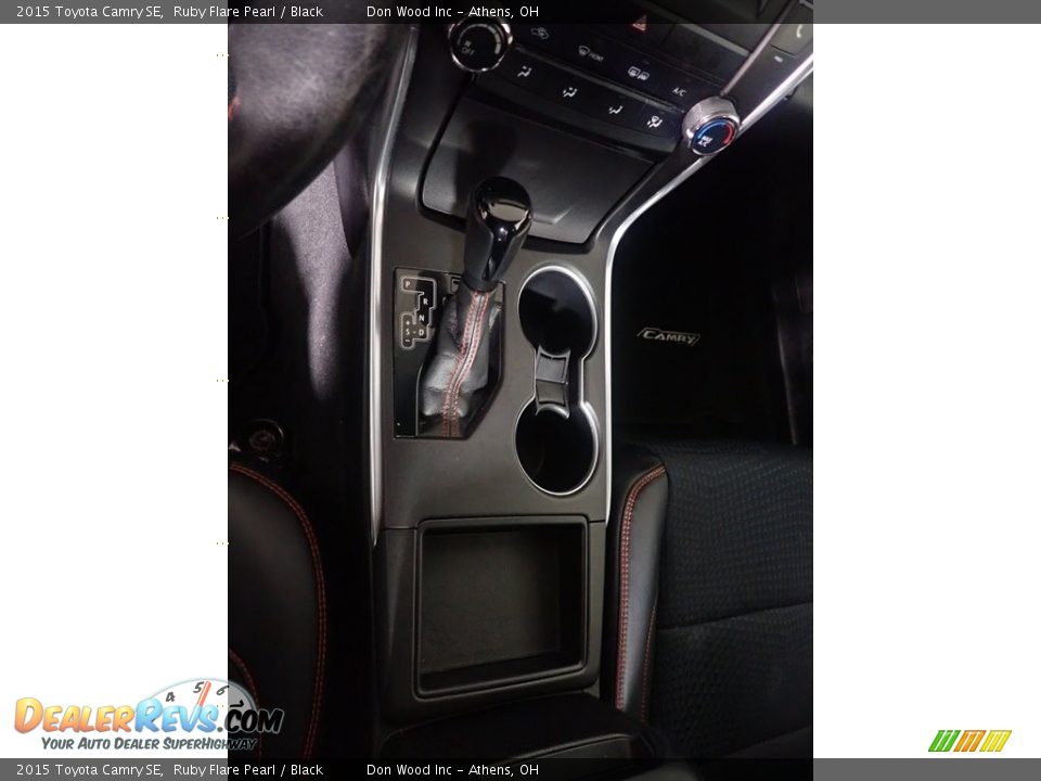 2015 Toyota Camry SE Ruby Flare Pearl / Black Photo #28