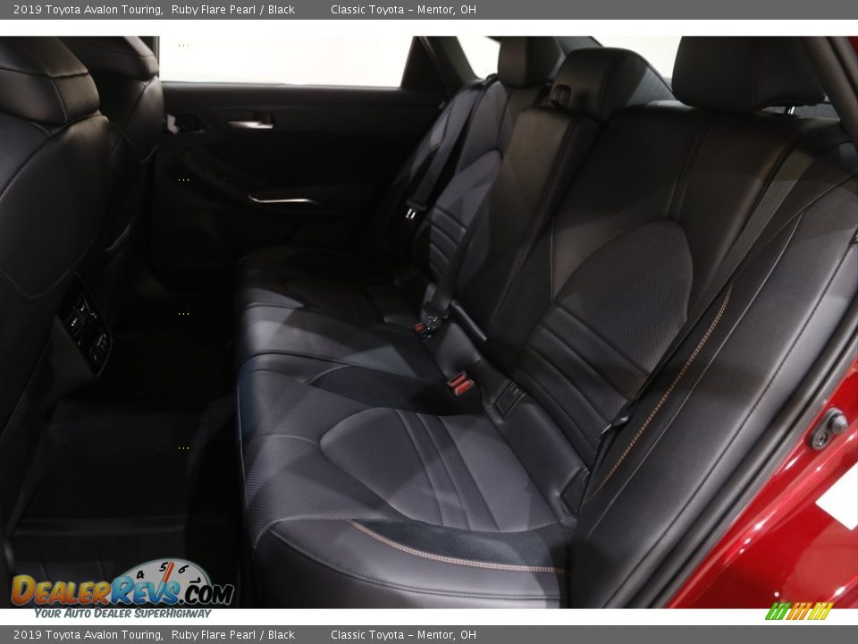 2019 Toyota Avalon Touring Ruby Flare Pearl / Black Photo #17