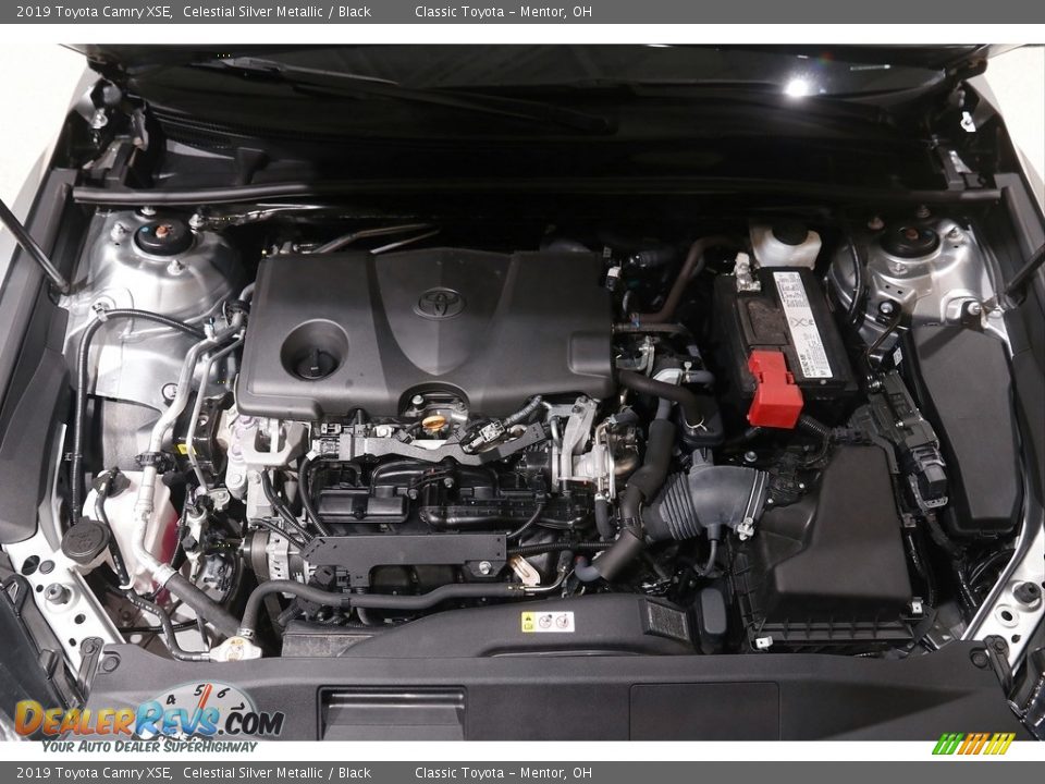 2019 Toyota Camry XSE Celestial Silver Metallic / Black Photo #18