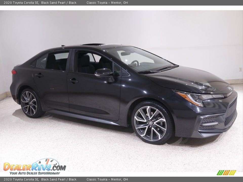 2020 Toyota Corolla SE Black Sand Pearl / Black Photo #1