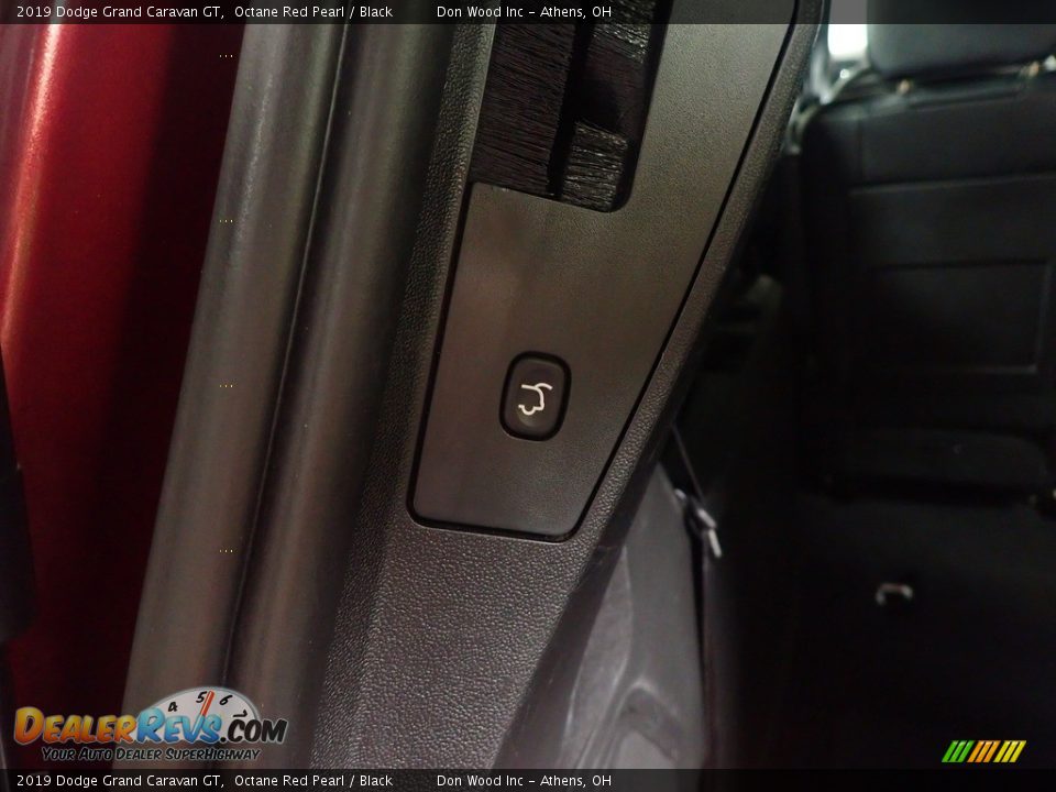 2019 Dodge Grand Caravan GT Octane Red Pearl / Black Photo #15