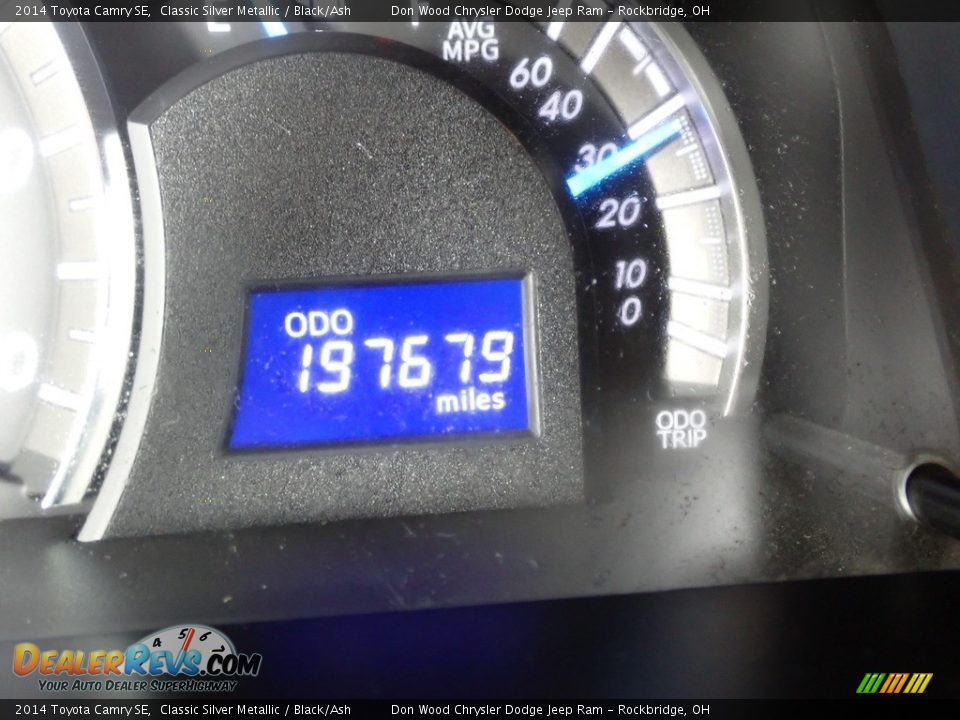 2014 Toyota Camry SE Classic Silver Metallic / Black/Ash Photo #30
