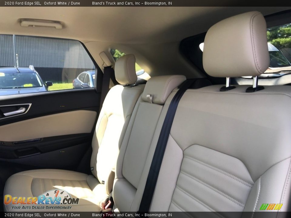 2020 Ford Edge SEL Oxford White / Dune Photo #31