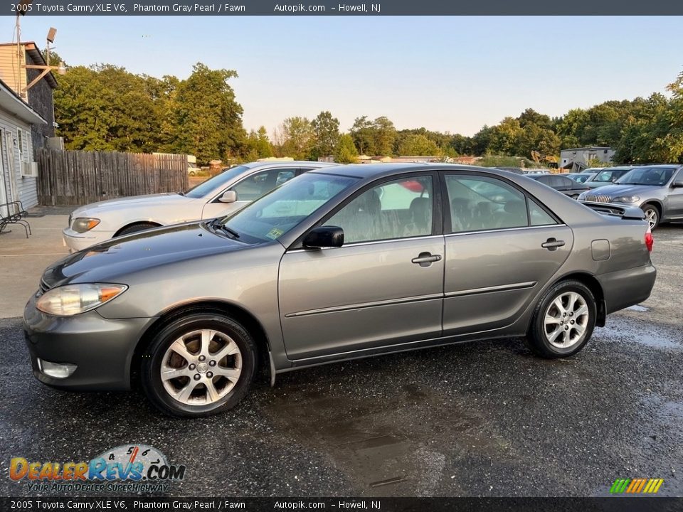 2005 Toyota Camry XLE V6 Phantom Gray Pearl / Fawn Photo #3