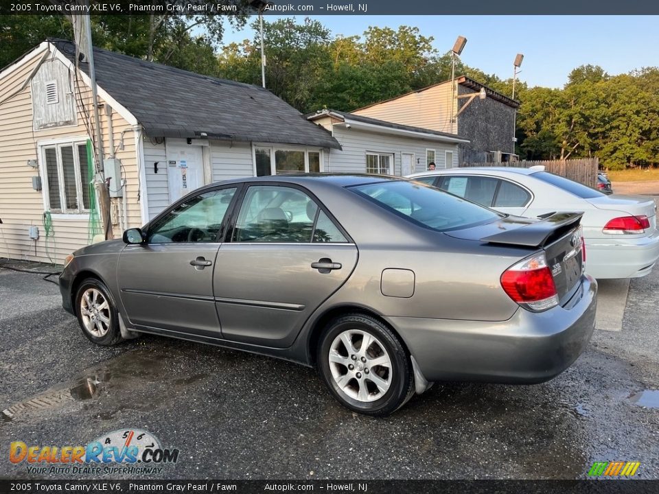 2005 Toyota Camry XLE V6 Phantom Gray Pearl / Fawn Photo #5