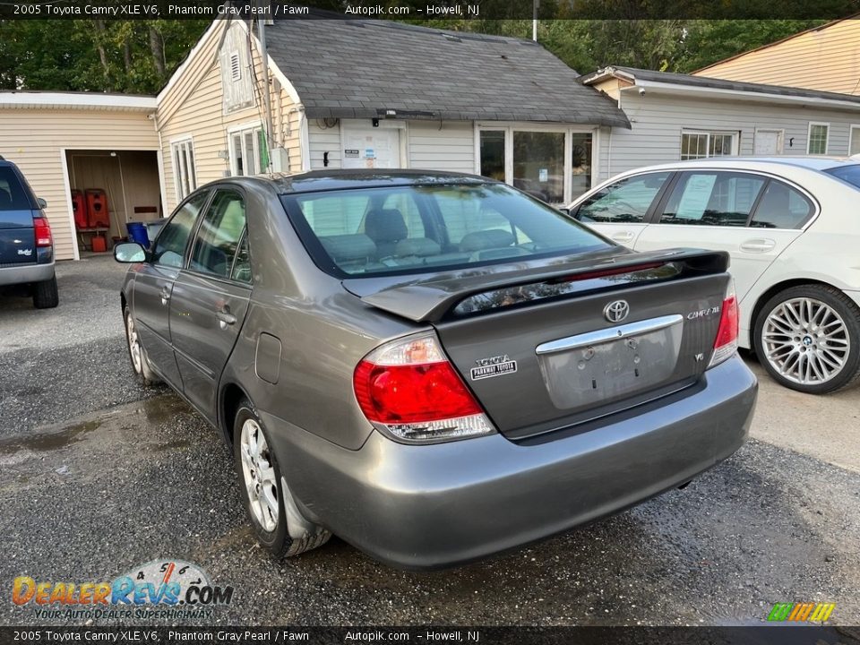 2005 Toyota Camry XLE V6 Phantom Gray Pearl / Fawn Photo #6