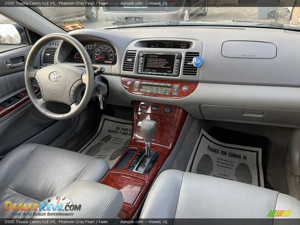 2005 Toyota Camry XLE V6 Phantom Gray Pearl / Fawn Photo #19