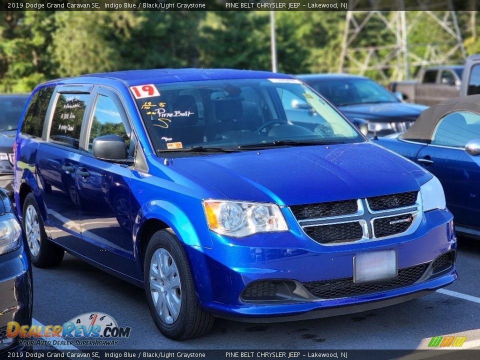 2019 Dodge Grand Caravan SE Indigo Blue / Black/Light Graystone Photo #4