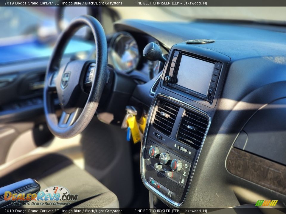 2019 Dodge Grand Caravan SE Indigo Blue / Black/Light Graystone Photo #5