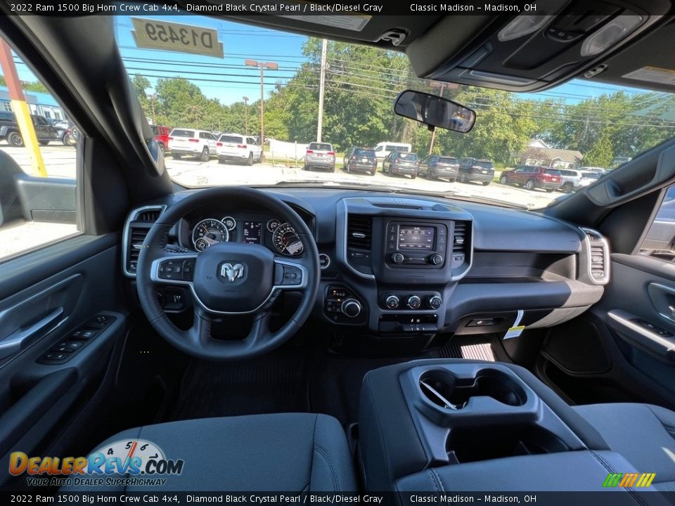 2022 Ram 1500 Big Horn Crew Cab 4x4 Diamond Black Crystal Pearl / Black/Diesel Gray Photo #4