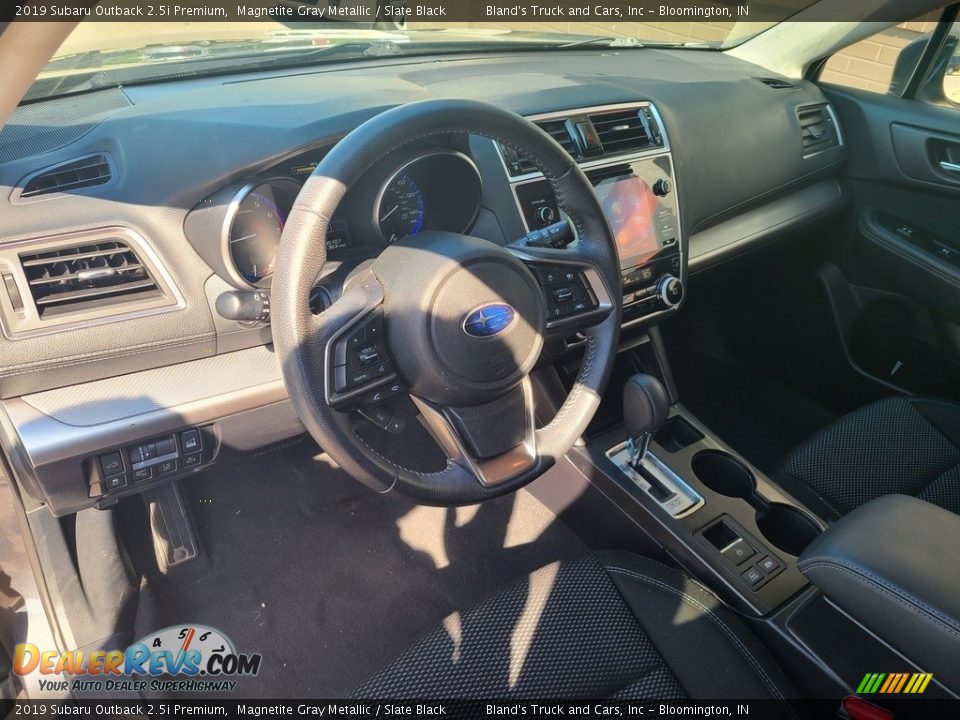 2019 Subaru Outback 2.5i Premium Magnetite Gray Metallic / Slate Black Photo #5