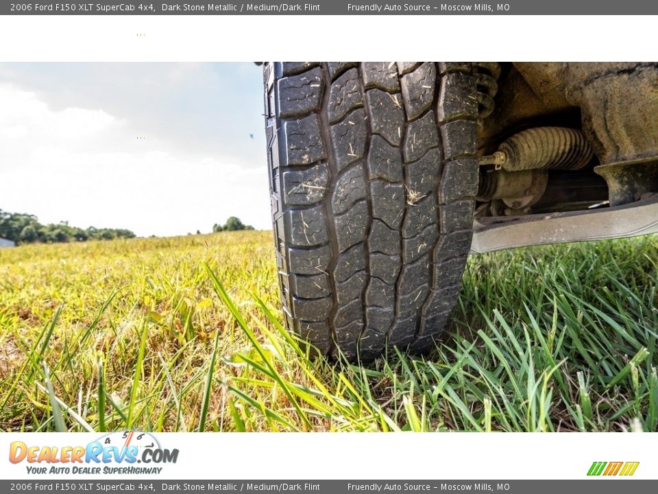 2006 Ford F150 XLT SuperCab 4x4 Dark Stone Metallic / Medium/Dark Flint Photo #10