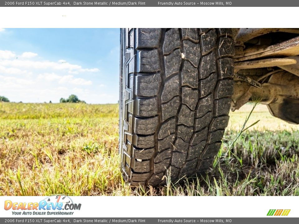 2006 Ford F150 XLT SuperCab 4x4 Dark Stone Metallic / Medium/Dark Flint Photo #11