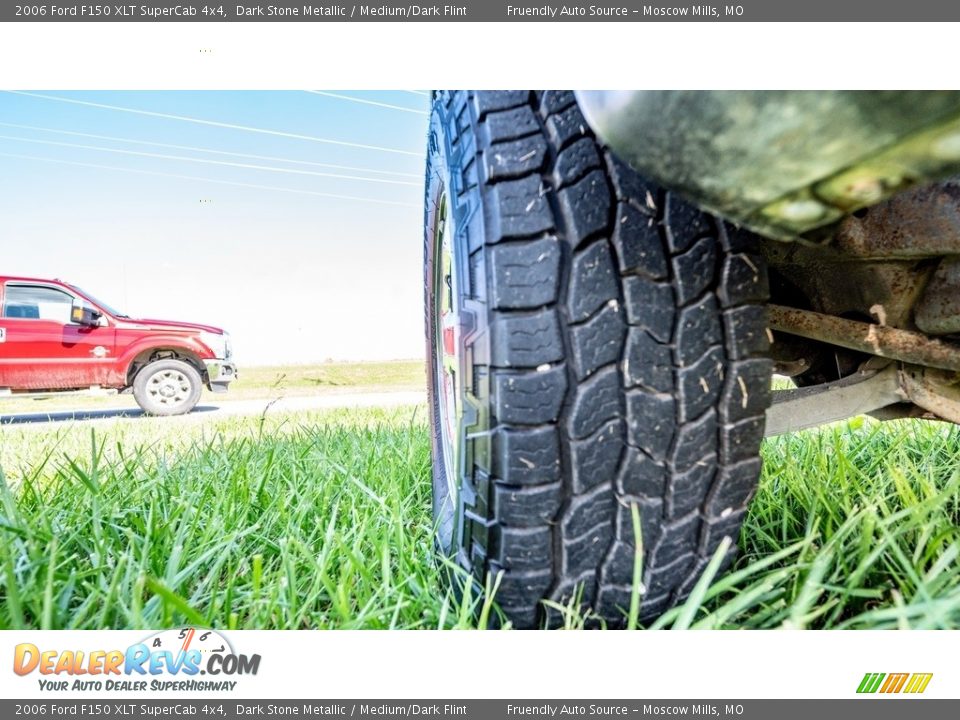 2006 Ford F150 XLT SuperCab 4x4 Dark Stone Metallic / Medium/Dark Flint Photo #14