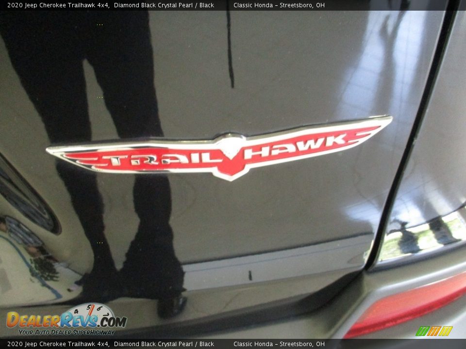 2020 Jeep Cherokee Trailhawk 4x4 Diamond Black Crystal Pearl / Black Photo #9
