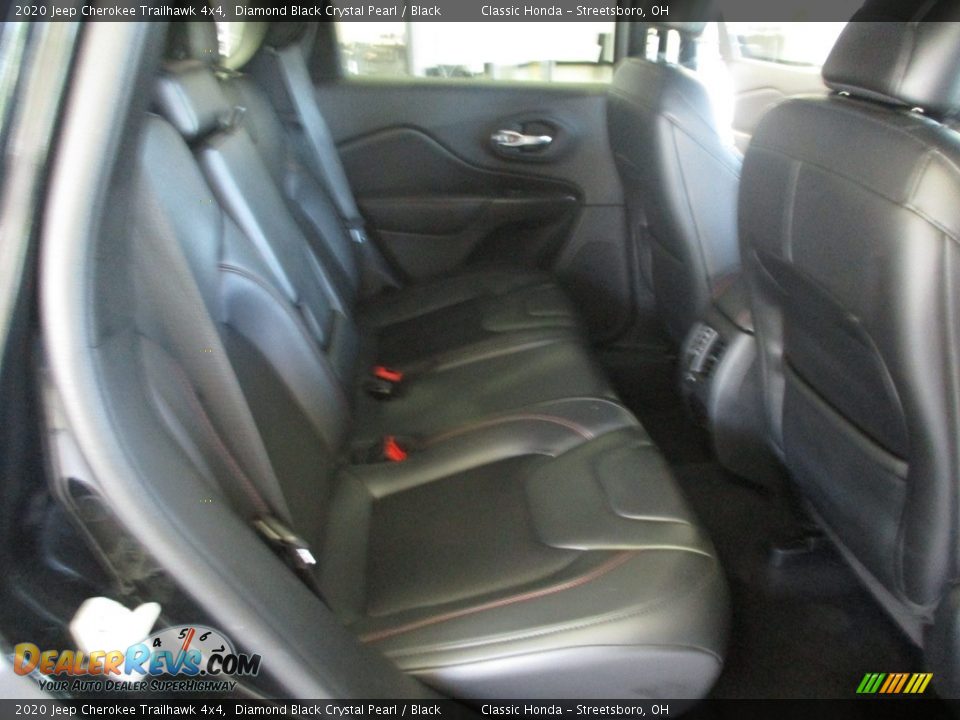 2020 Jeep Cherokee Trailhawk 4x4 Diamond Black Crystal Pearl / Black Photo #20