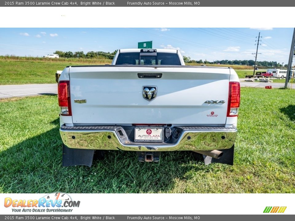 2015 Ram 3500 Laramie Crew Cab 4x4 Bright White / Black Photo #4