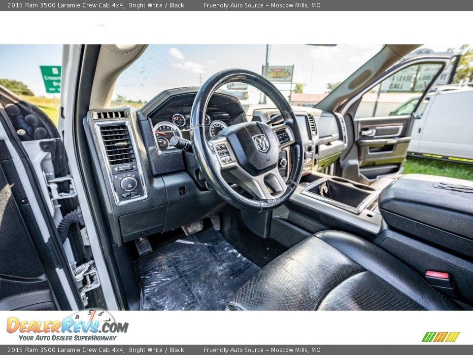 Black Interior - 2015 Ram 3500 Laramie Crew Cab 4x4 Photo #11