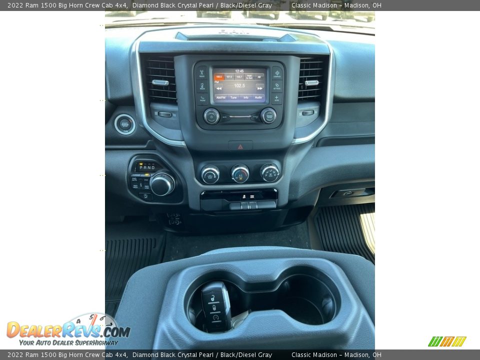 2022 Ram 1500 Big Horn Crew Cab 4x4 Diamond Black Crystal Pearl / Black/Diesel Gray Photo #6
