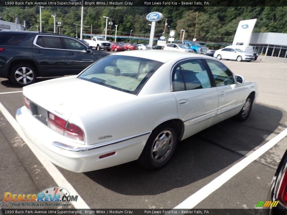 1999 Buick Park Avenue Ultra Supercharged Bright White / Medium Gray Photo #4