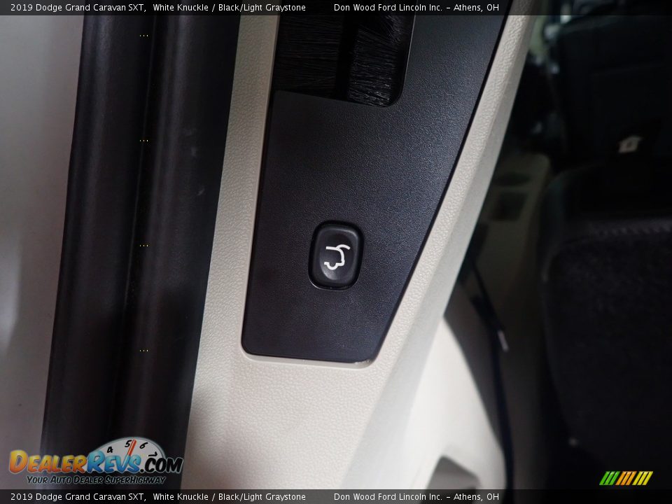 2019 Dodge Grand Caravan SXT White Knuckle / Black/Light Graystone Photo #15