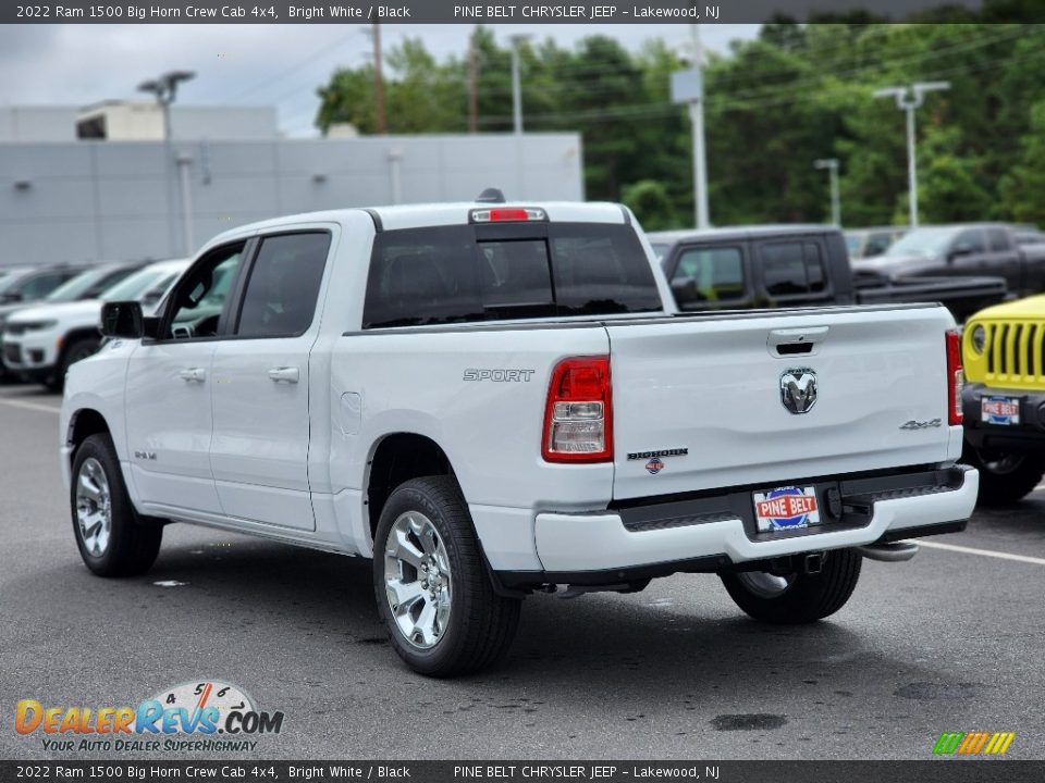 2022 Ram 1500 Big Horn Crew Cab 4x4 Bright White / Black Photo #4