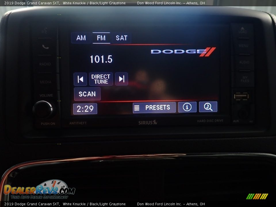 2019 Dodge Grand Caravan SXT White Knuckle / Black/Light Graystone Photo #27