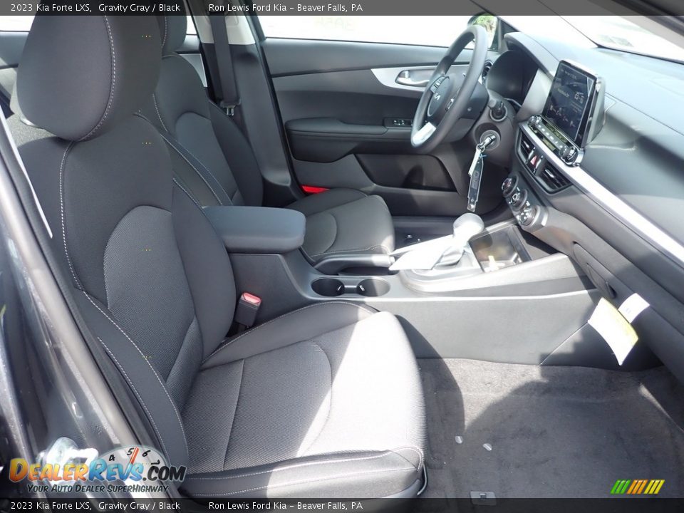 2023 Kia Forte LXS Gravity Gray / Black Photo #11
