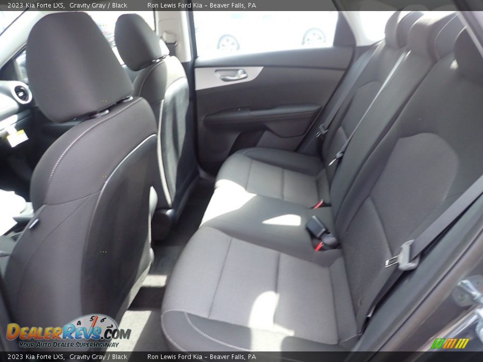 2023 Kia Forte LXS Gravity Gray / Black Photo #12