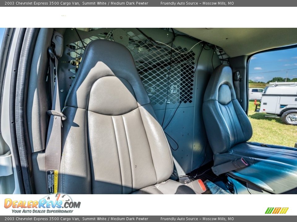 2003 Chevrolet Express 3500 Cargo Van Summit White / Medium Dark Pewter Photo #14
