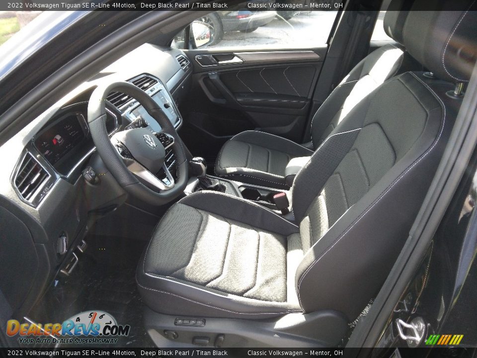 2022 Volkswagen Tiguan SE R-Line 4Motion Deep Black Pearl / Titan Black Photo #3