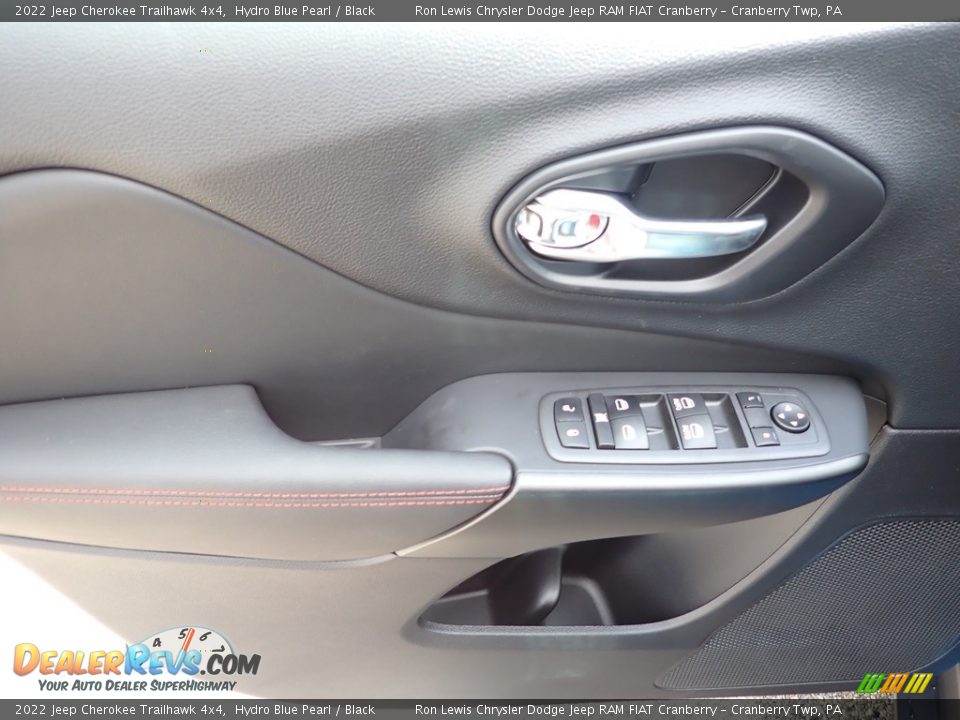 2022 Jeep Cherokee Trailhawk 4x4 Hydro Blue Pearl / Black Photo #15