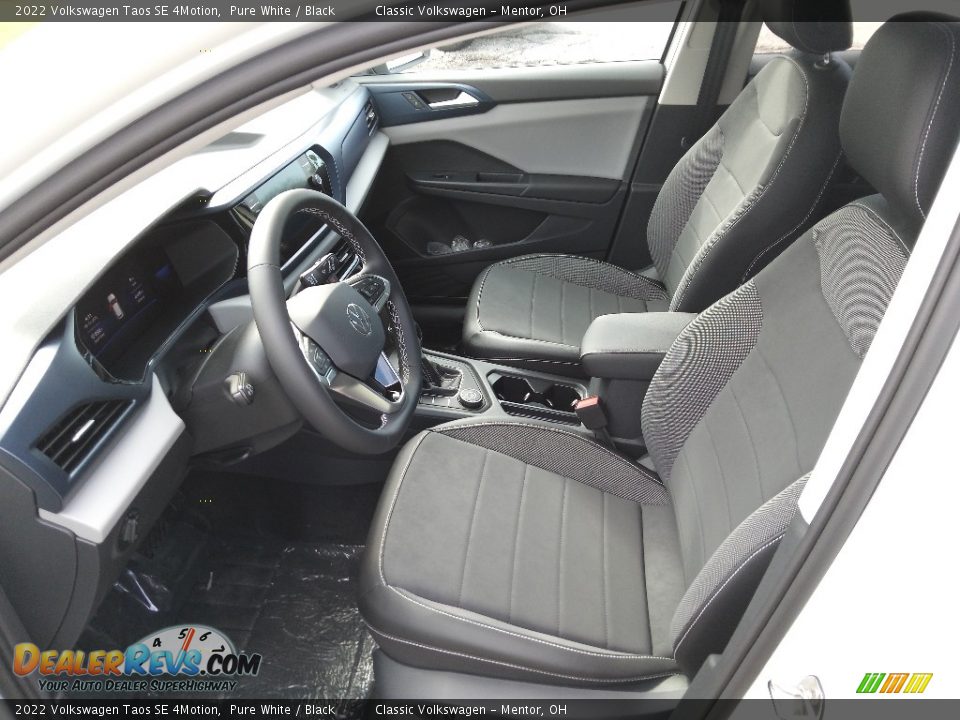 Black Interior - 2022 Volkswagen Taos SE 4Motion Photo #3