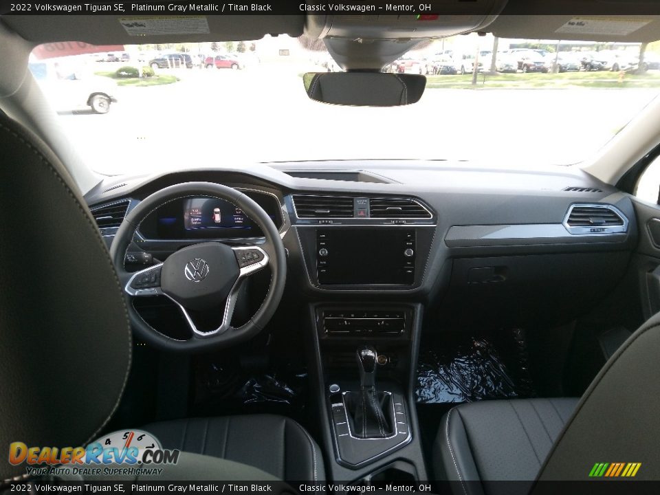 2022 Volkswagen Tiguan SE Platinum Gray Metallic / Titan Black Photo #2