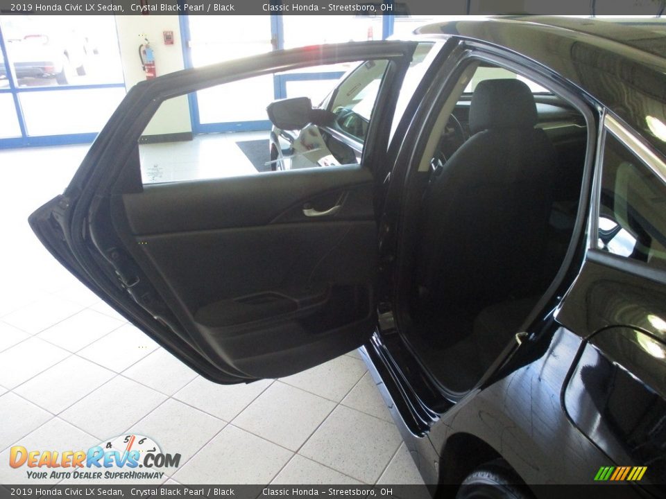 2019 Honda Civic LX Sedan Crystal Black Pearl / Black Photo #23