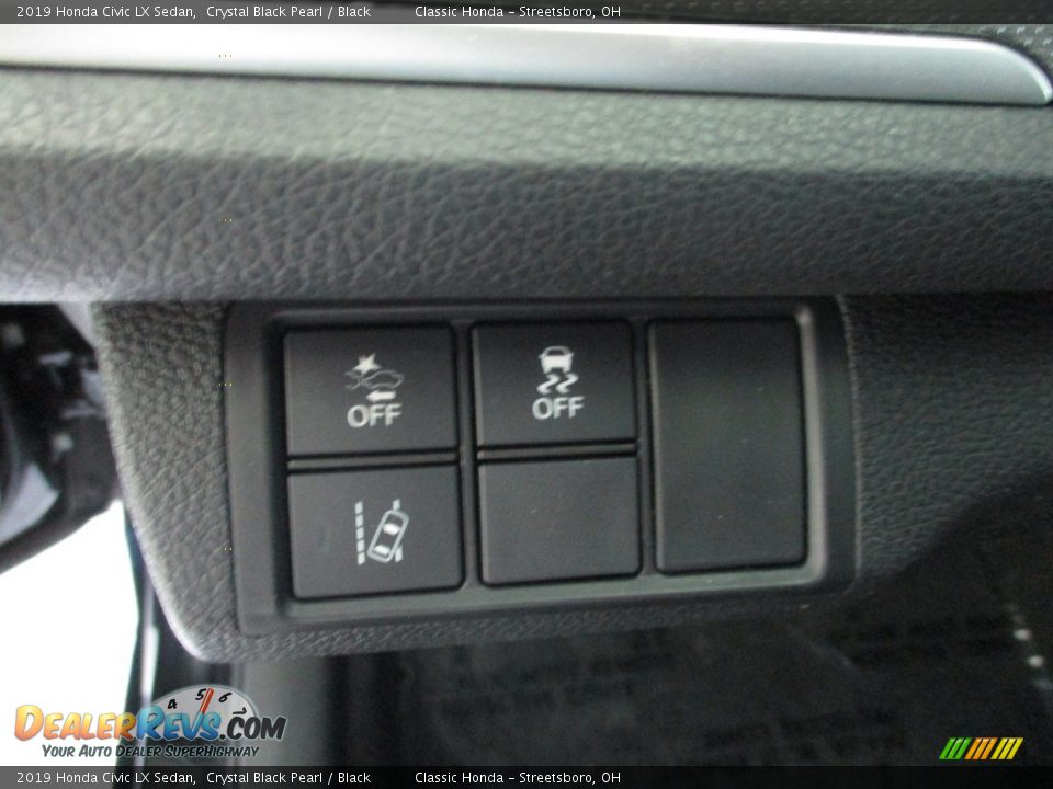 2019 Honda Civic LX Sedan Crystal Black Pearl / Black Photo #31