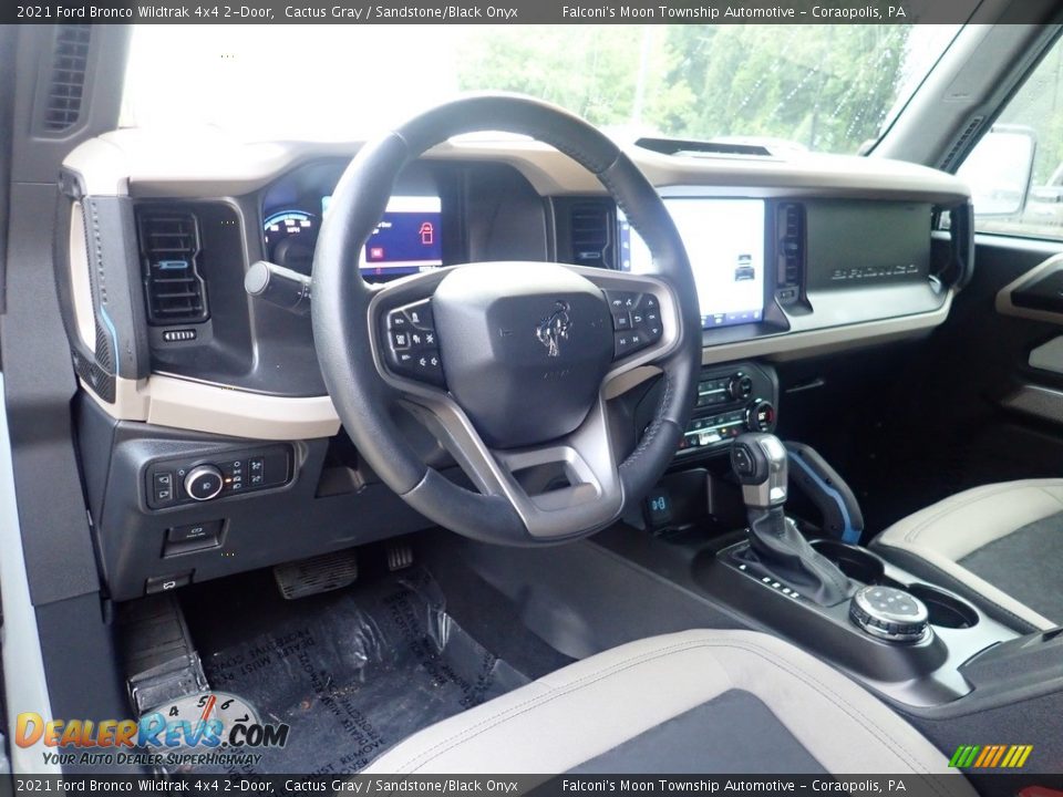 Front Seat of 2021 Ford Bronco Wildtrak 4x4 2-Door Photo #19
