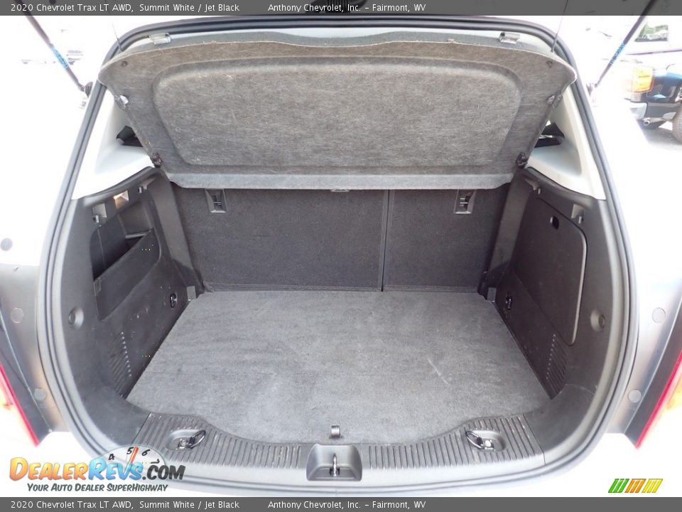 2020 Chevrolet Trax LT AWD Summit White / Jet Black Photo #5