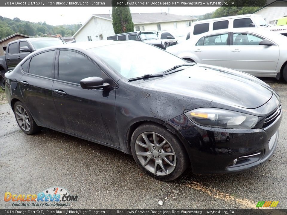 2014 Dodge Dart SXT Pitch Black / Black/Light Tungsten Photo #4